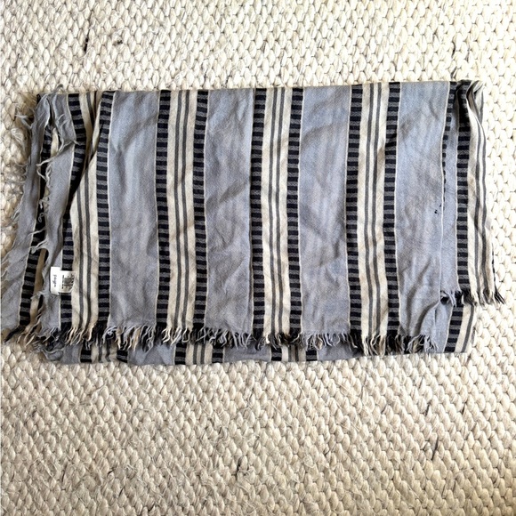 Aritzia Wilfred Scarf in grey and cream stripe. - Picture 1 of 3